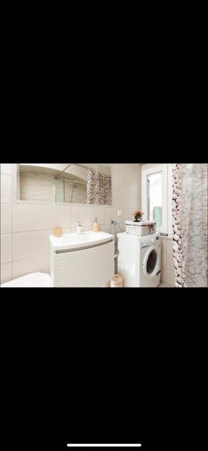 Apartment Vijoleta In City Centre Split Exterior foto